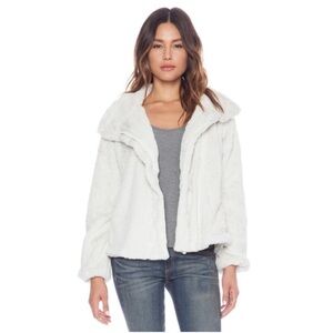 Patagonia Women's White Jacket
